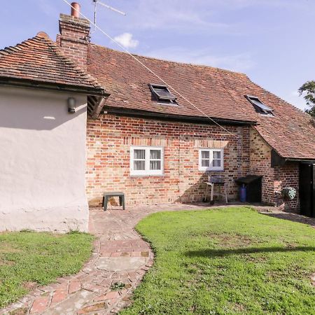 Brew Cottage Chislet Exteriér fotografie