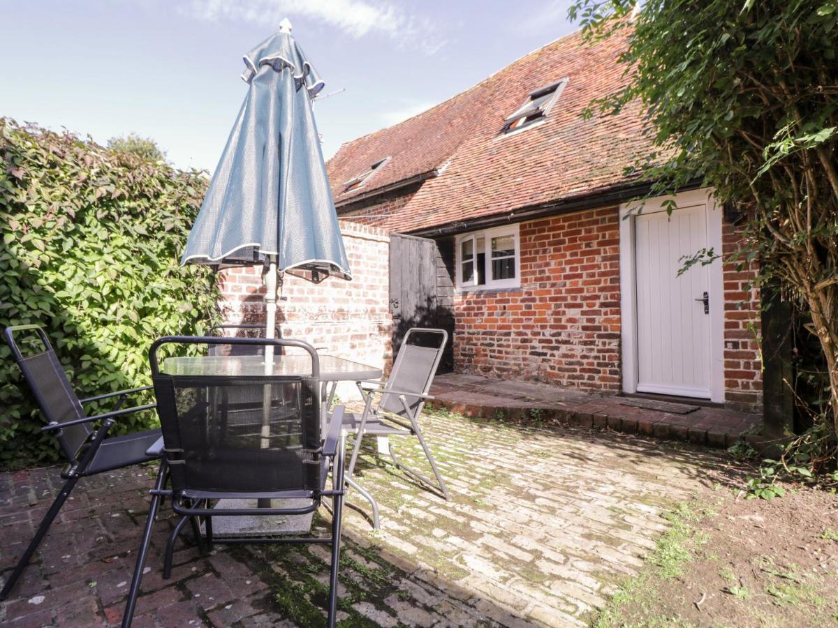 Brew Cottage Chislet Exteriér fotografie