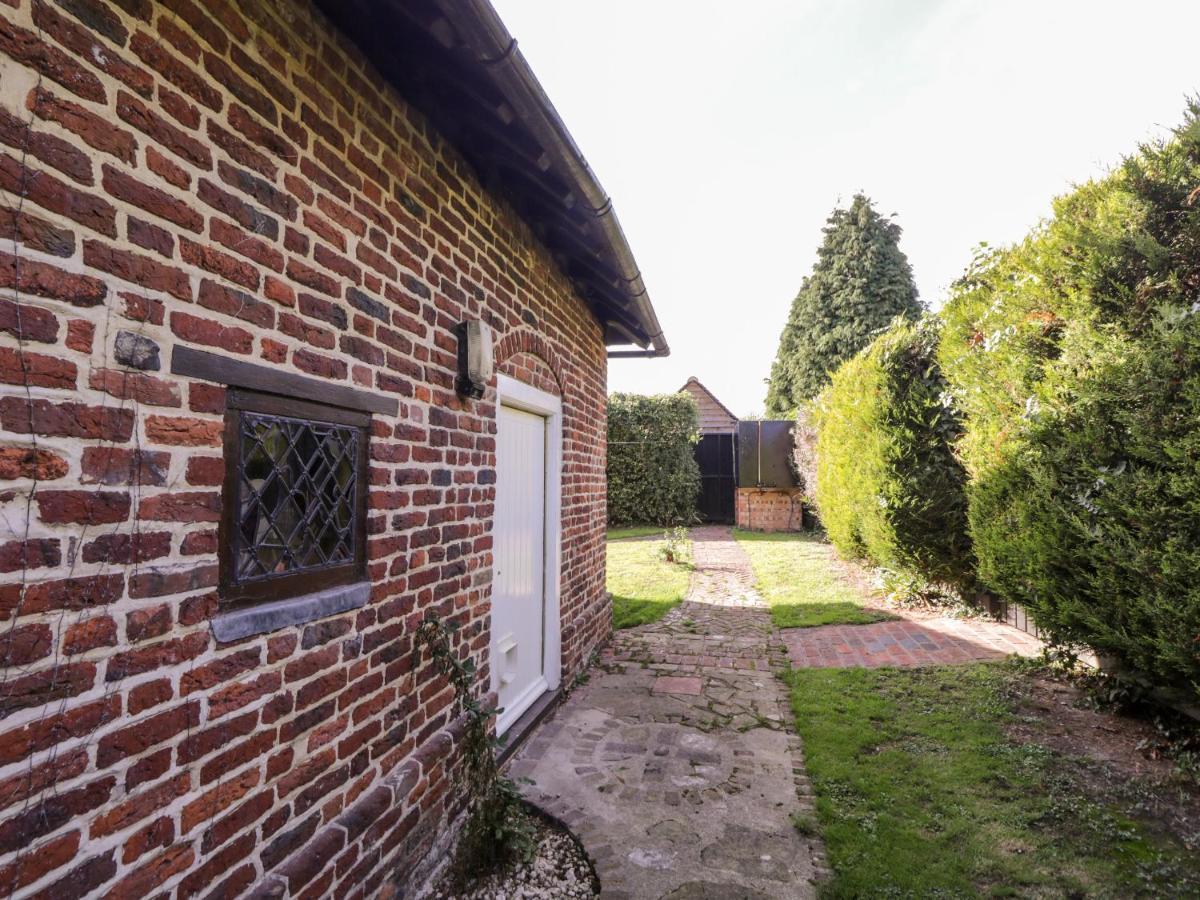 Brew Cottage Chislet Exteriér fotografie